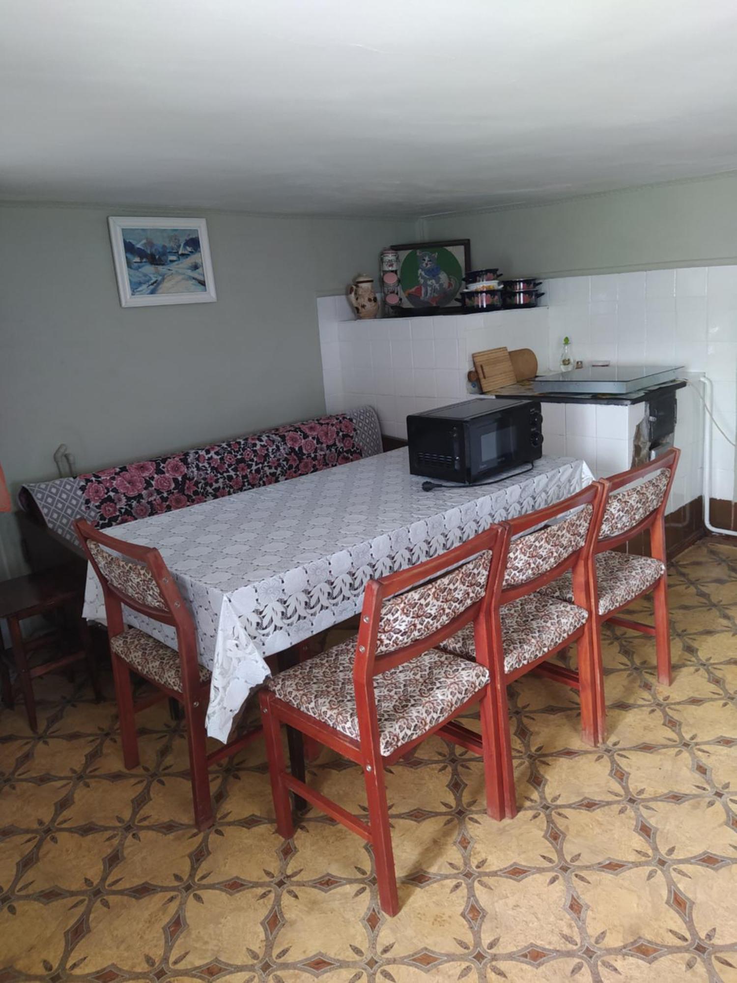 Guest House 艾兹基 外观 照片